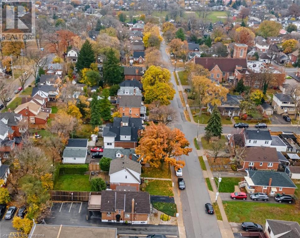 15 Empress Avenue Property Photo 41