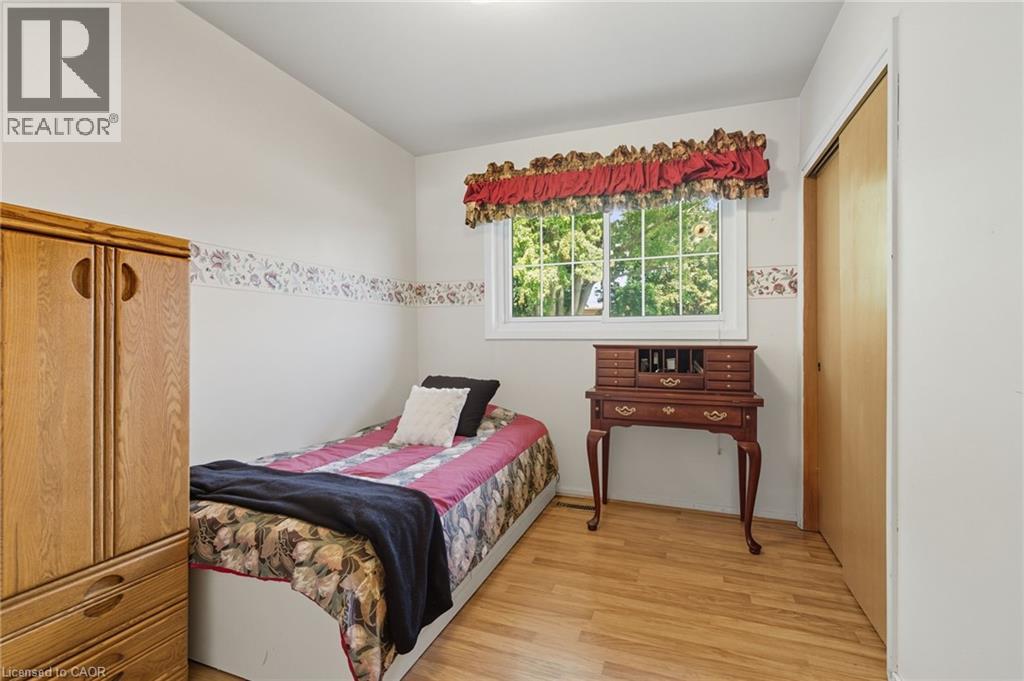 16 Glendale Drive Property Photo 15