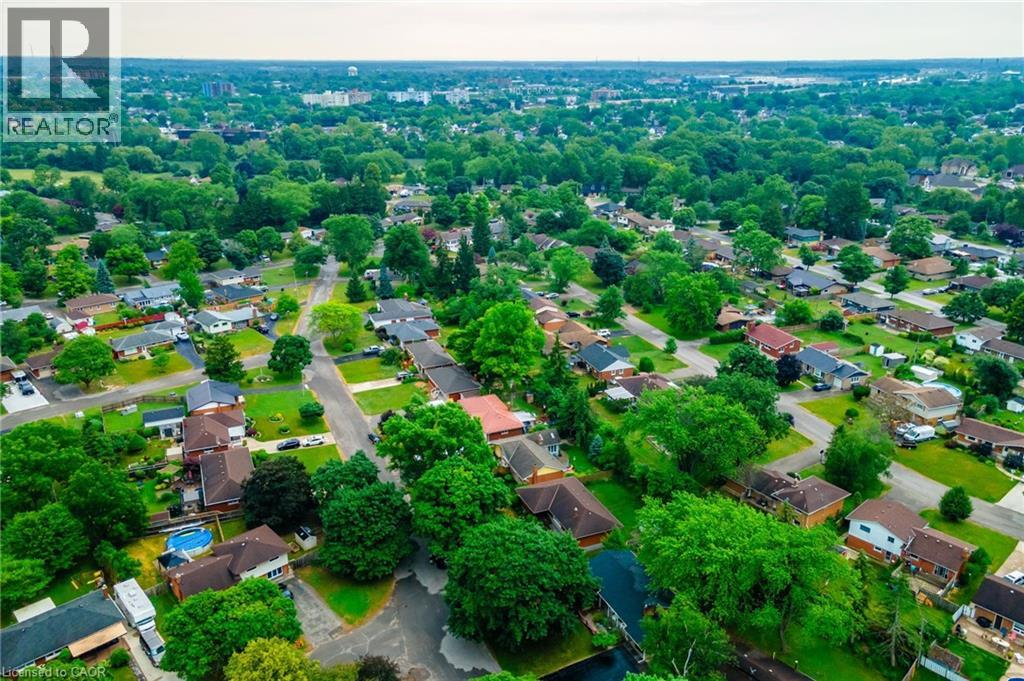 16 Glendale Drive Property Photo 28