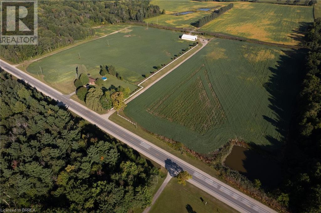 686455 & 686473 HIGHWAY 2 Property Photo 1
