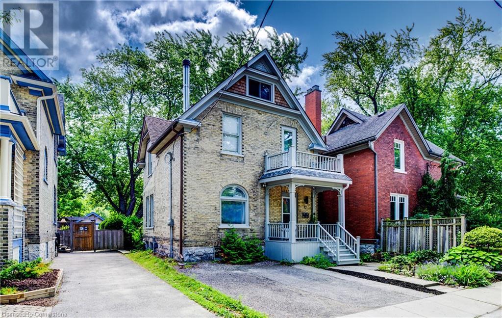 23 Richmond Avenue Property Photo 1