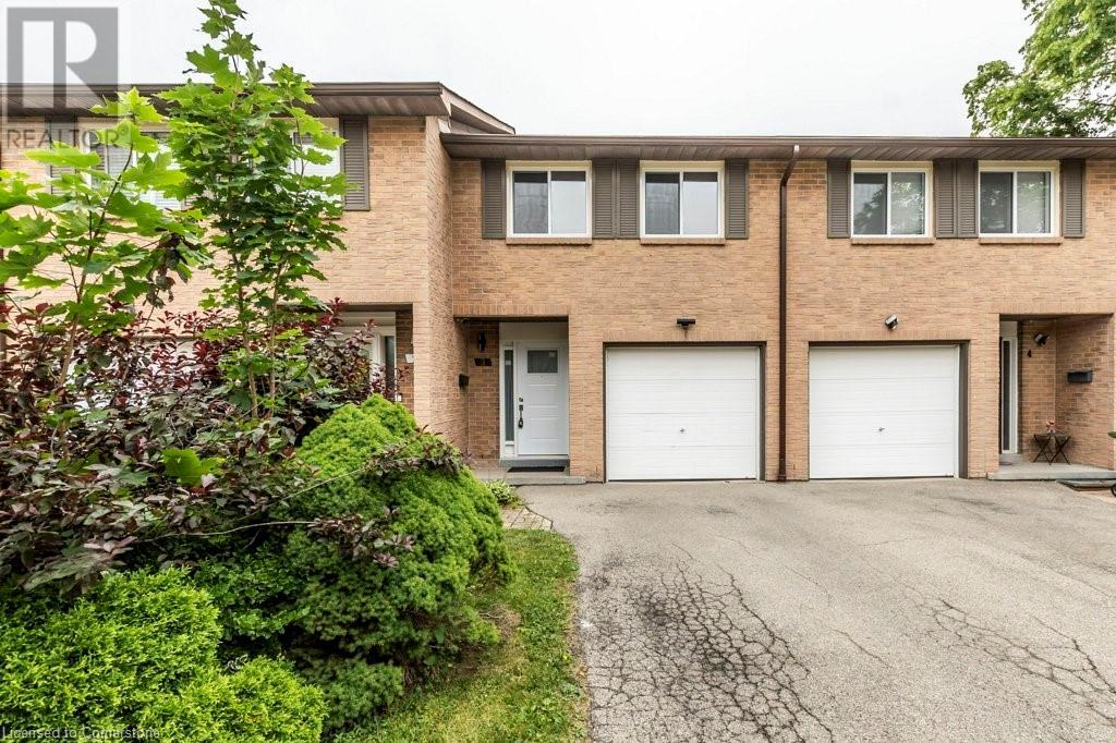 66 Summercrest Drive Unit# 3 Property Photo 1