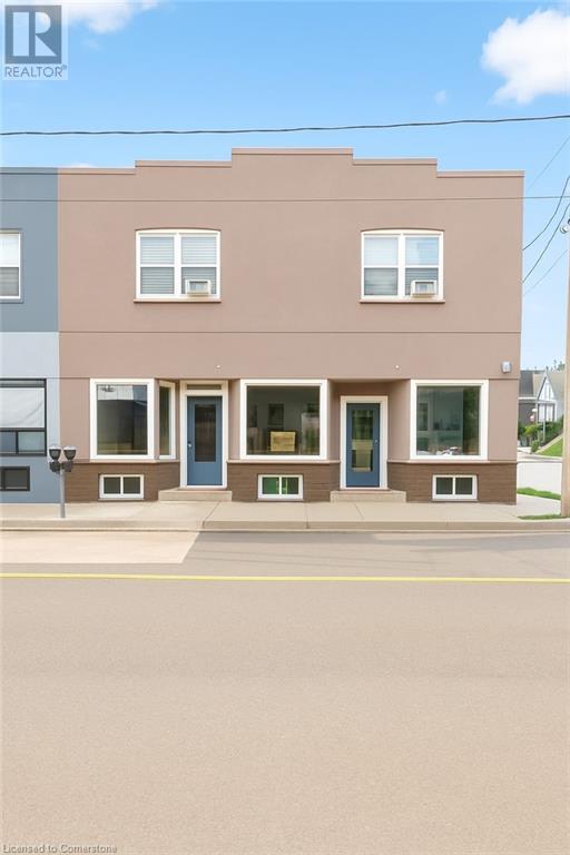 907 Barton Street E Property Photo 1
