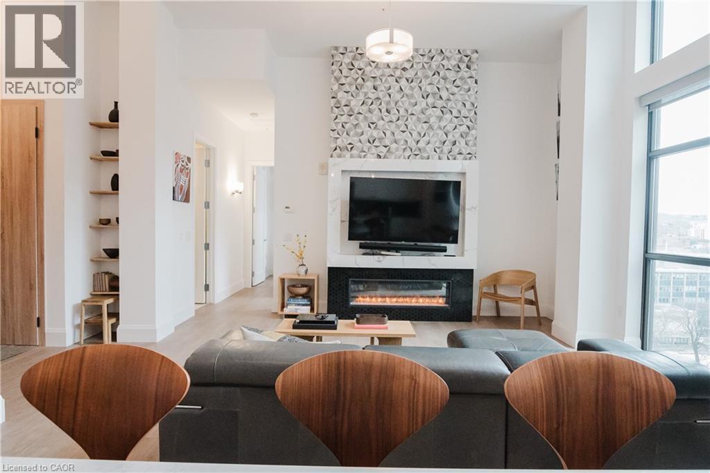 118 King Street E Unit# Lph13 Property Photo 13