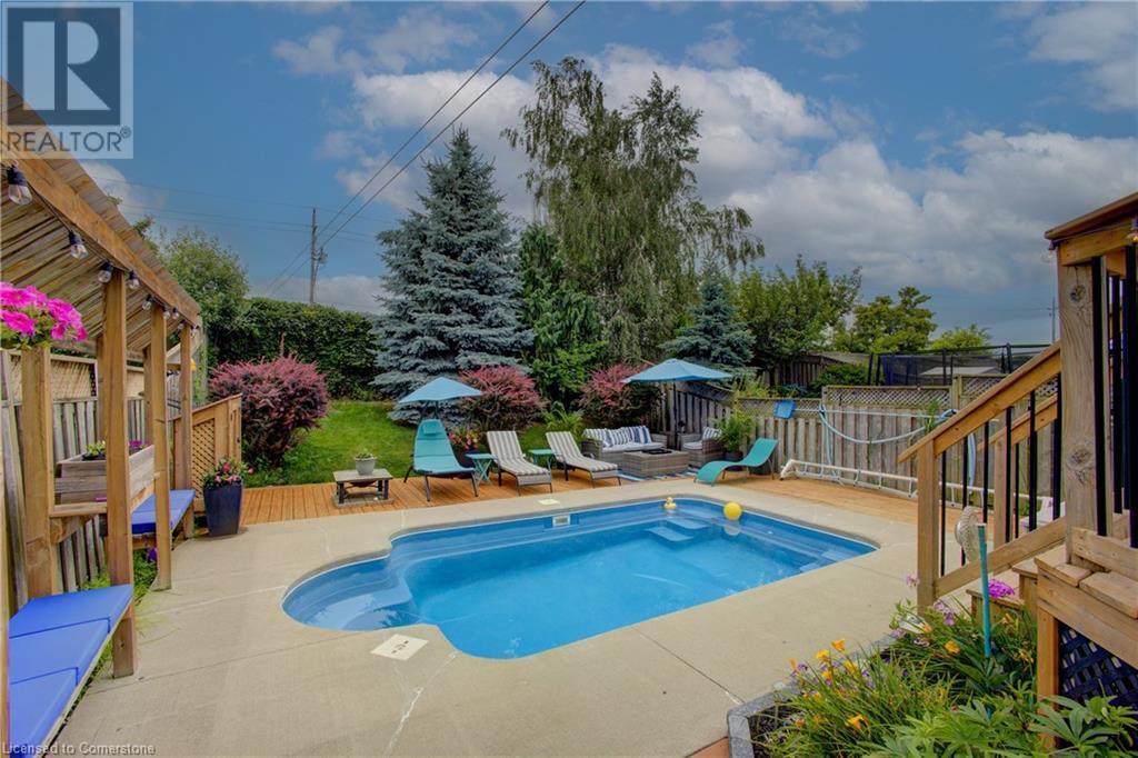 28 Bartleman Crescent Property Photo 1