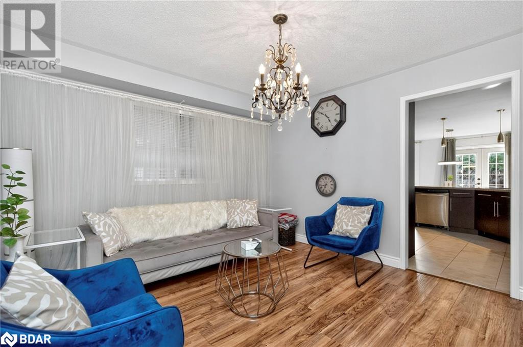 7 Banington Crescent Property Photo 14