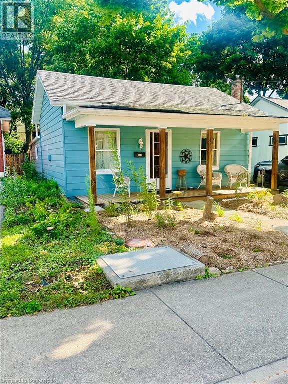 269 Park Street W Property Photo 1