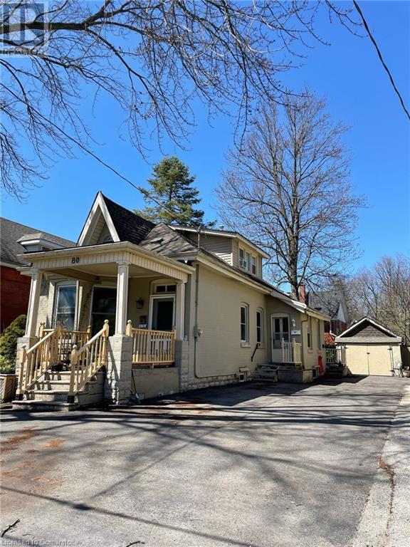 80 BYRON Avenue E Property Photo 1