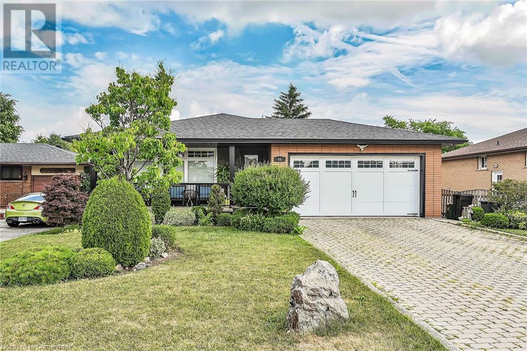 46 Windrush Crescent Property Photo 1