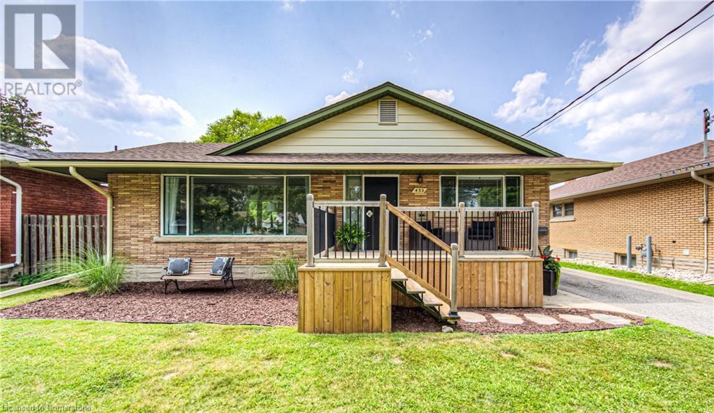 433 Dumfries Avenue Property Photo 1