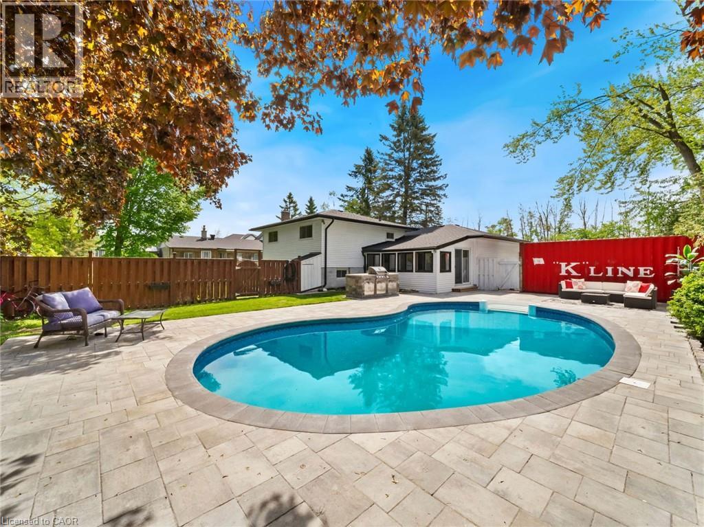 12 Easy Street Property Photo 2