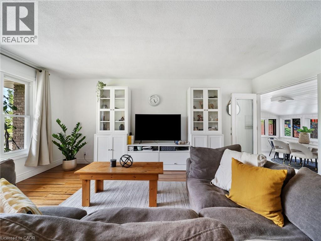 12 Easy Street Property Photo 7