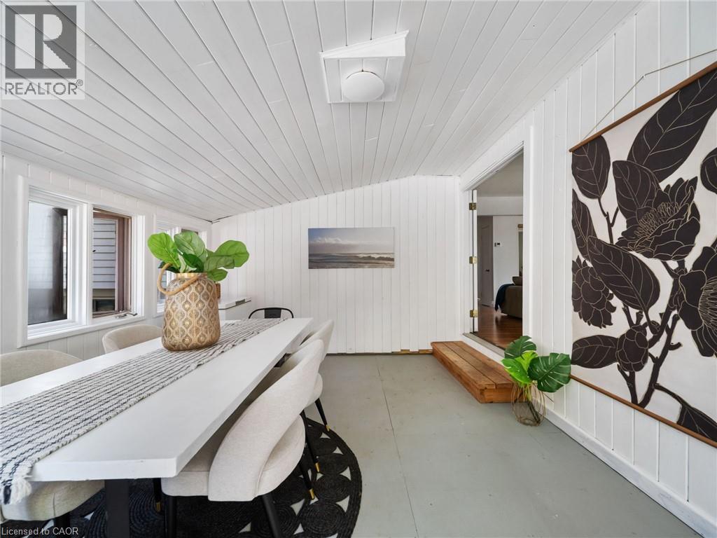 12 Easy Street Property Photo 18