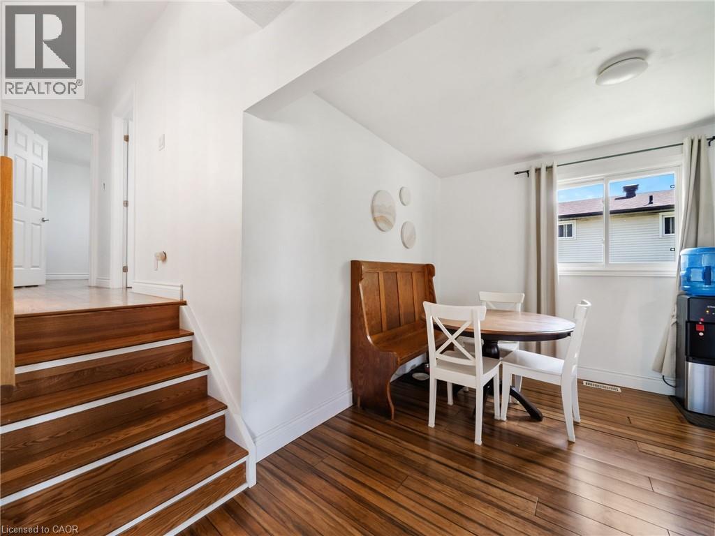 12 Easy Street Property Photo 20