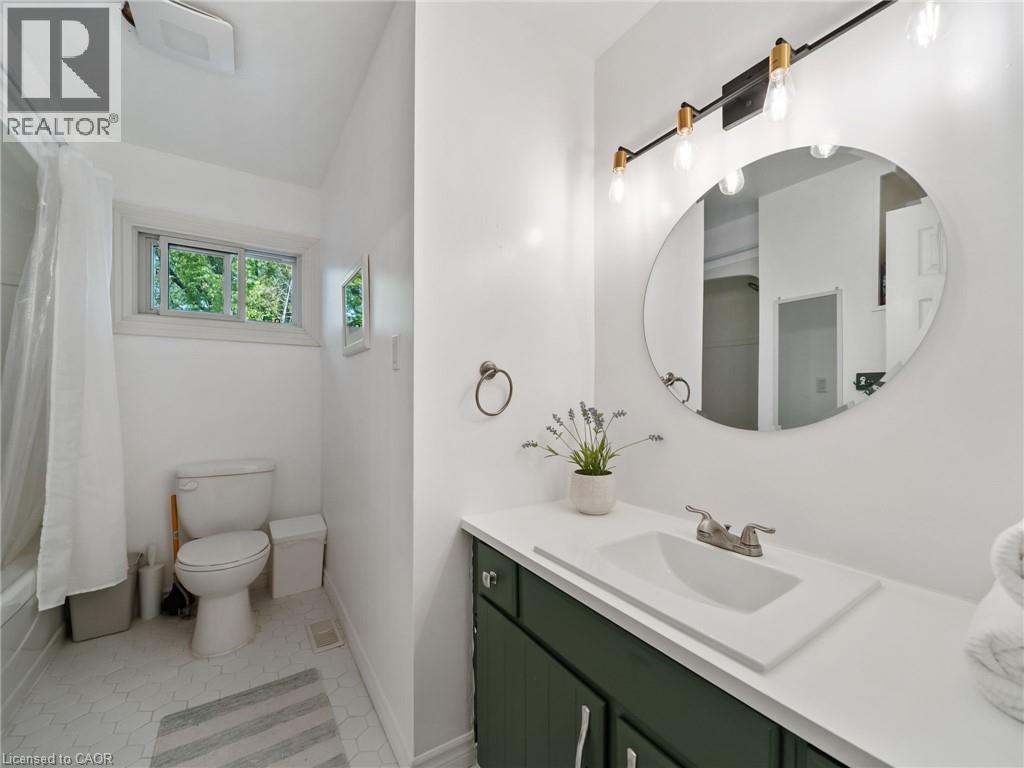 12 Easy Street Property Photo 23