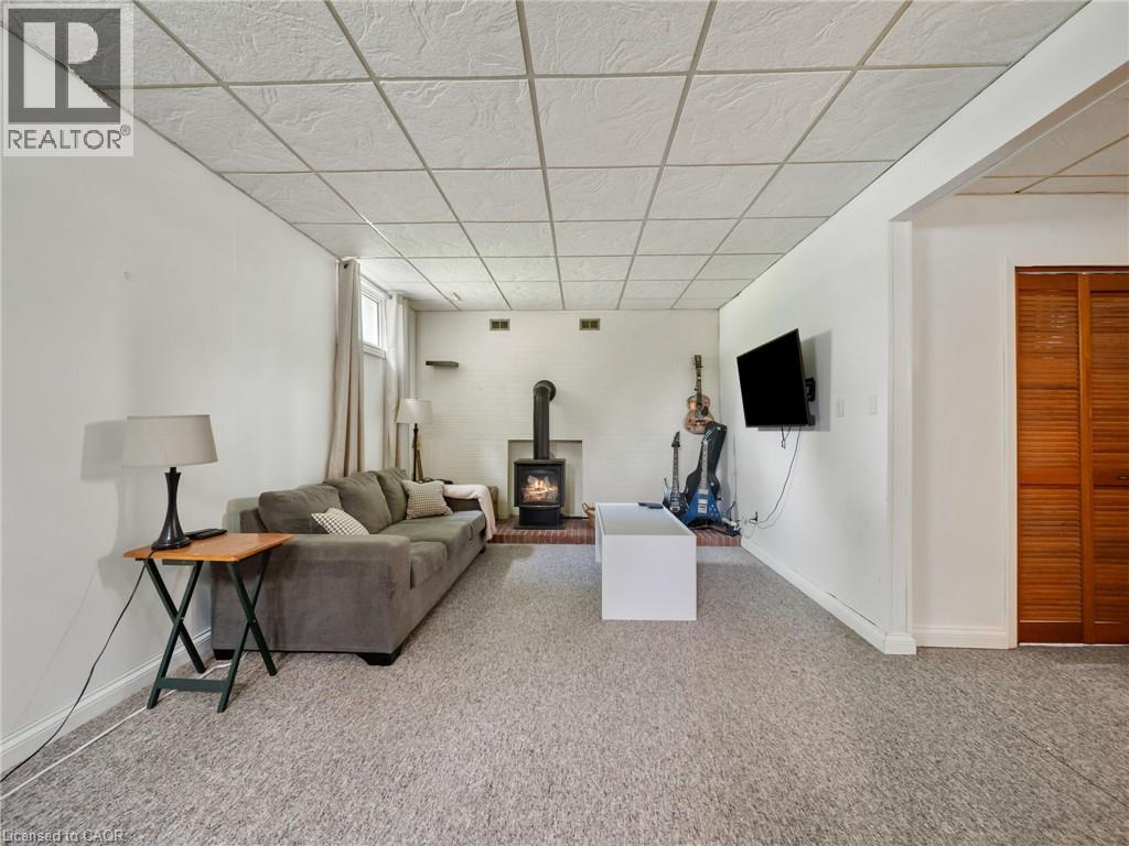 12 Easy Street Property Photo 28