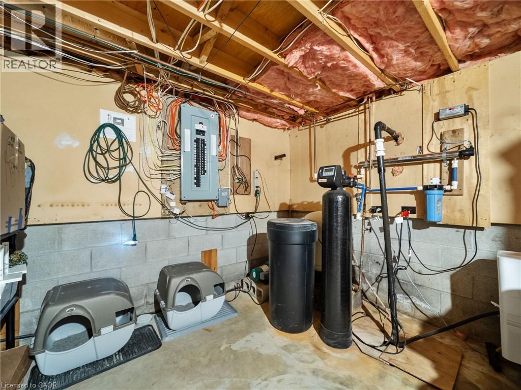 12 Easy Street Property Photo 33