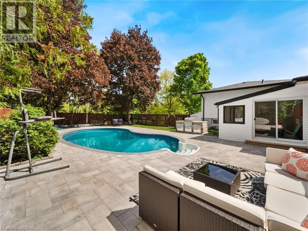 12 Easy Street Property Photo 37