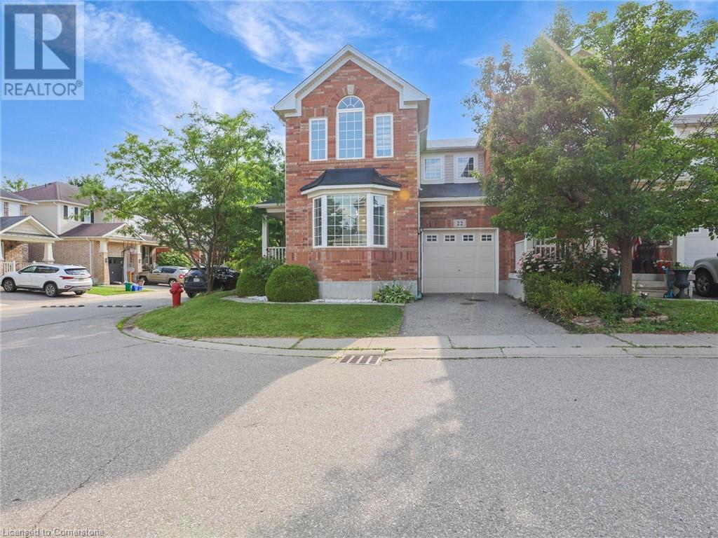 22 Owl Street Property Photo 1