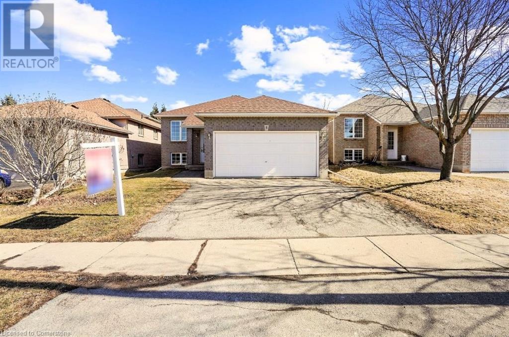 8 Bradley Lane Property Photo 1