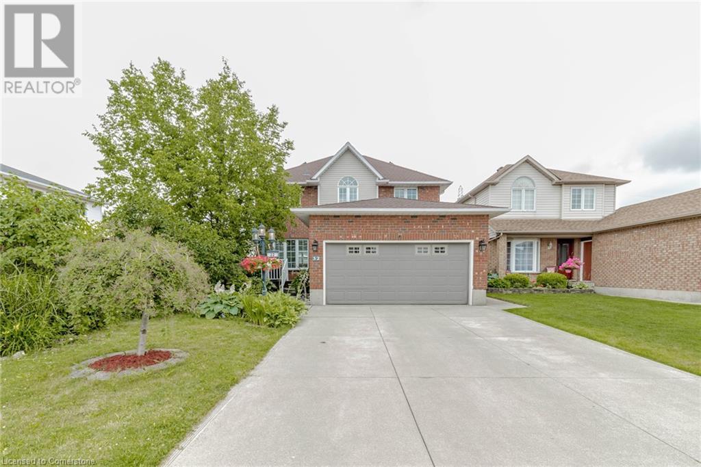 32 Vineberg Drive Property Photo 1