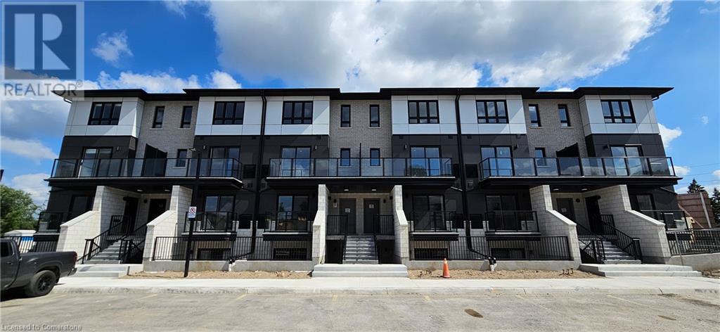410 Northfield Drive W Unit# E15 Property Photo 1