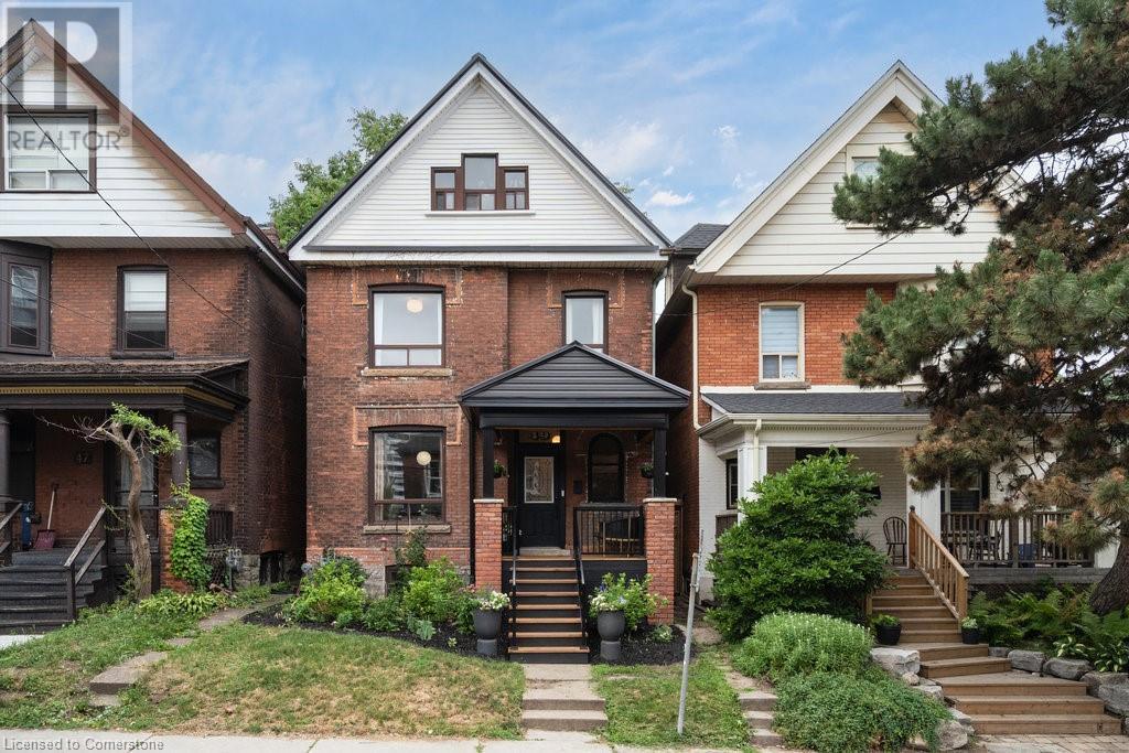 49 Ray Street N Property Photo 1
