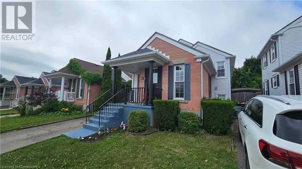 15 Milfoil Crescent Unit# Upper Property Photo 1