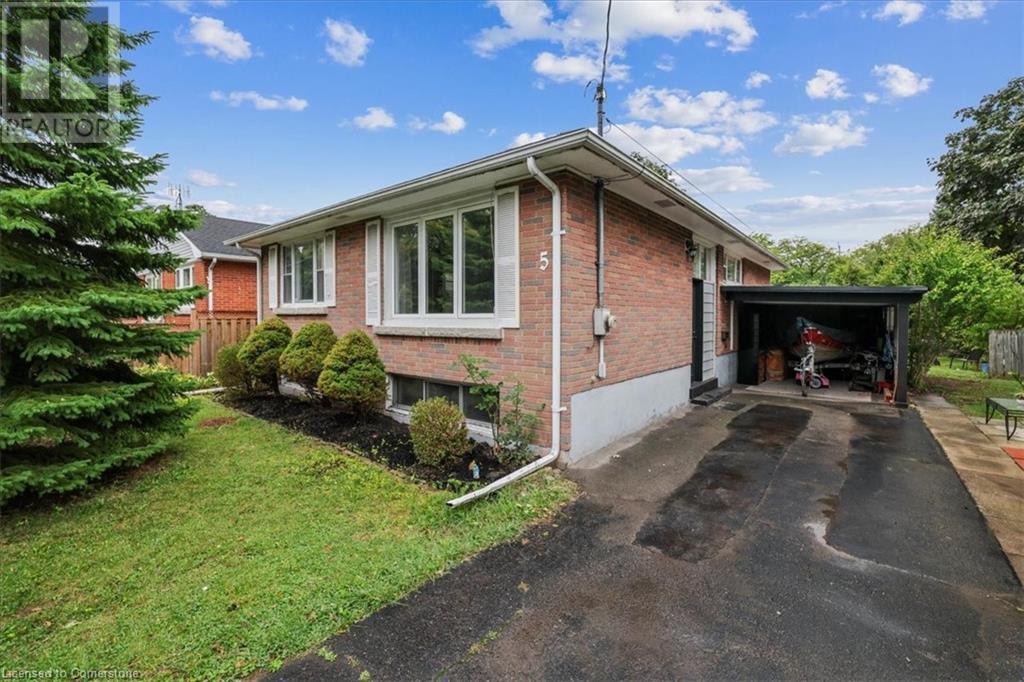 5 Howard Avenue Property Photo 1