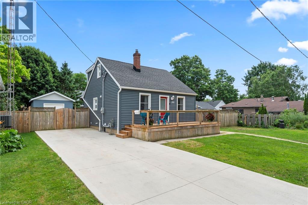260 Lillico Avenue S Property Photo 1