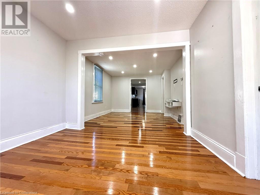 93 Norfolk Avenue Property Photo 1
