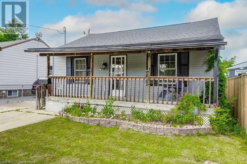 4 Hilda Street Property Photo 1