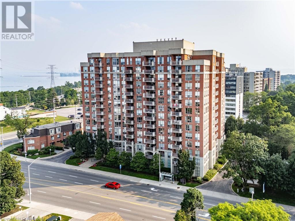 442 MAPLE Avenue Unit# 401
