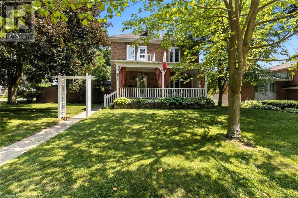 238 Maple Street Property Photo 1