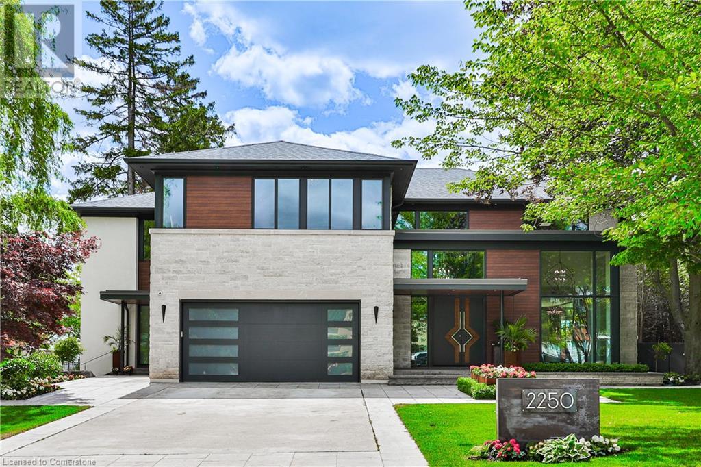 2250 CHANCERY Lane W Property Image