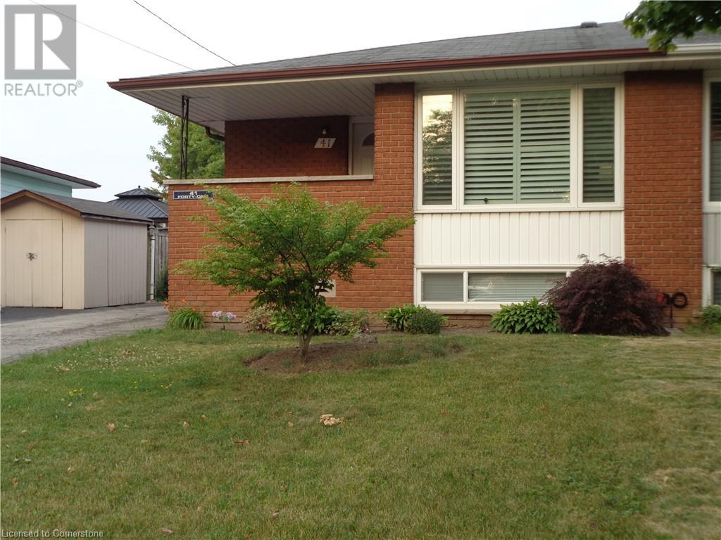 41 Rita Avenue Property Photo 1