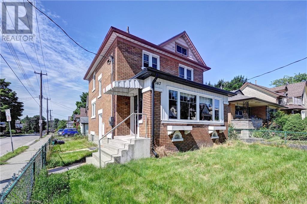 147 COURTLAND Avenue E