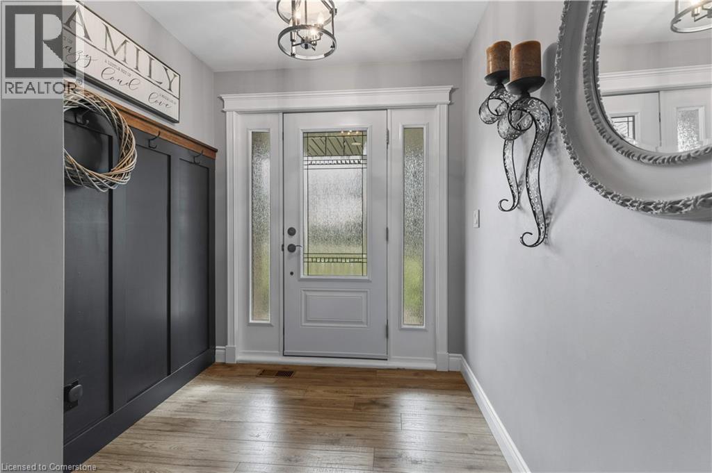 404996 Beaconsfield Road Property Photo 4