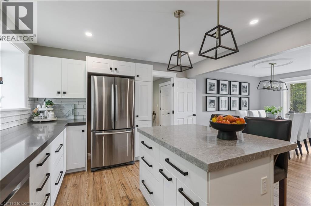 404996 Beaconsfield Road Property Photo 9