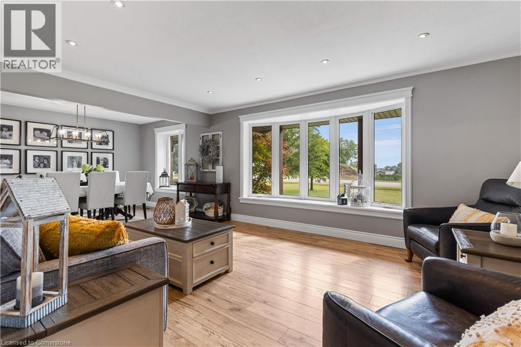 404996 Beaconsfield Road Property Photo 14