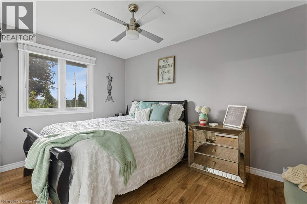 404996 Beaconsfield Road Property Photo 20