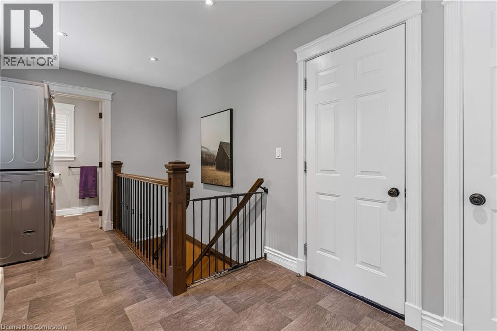 404996 Beaconsfield Road Property Photo 22