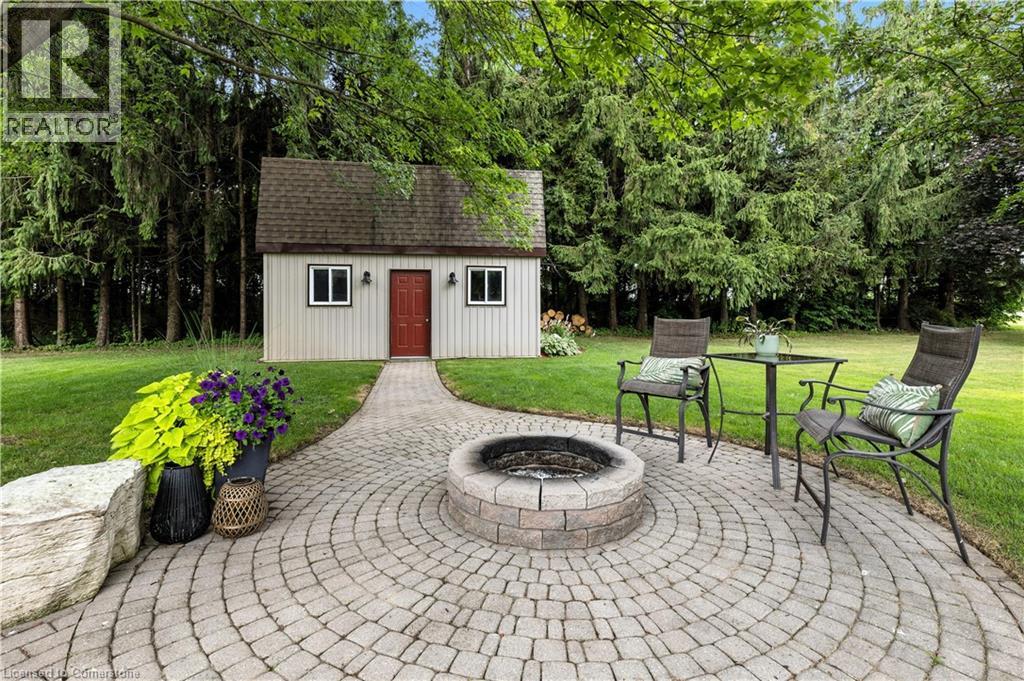 404996 Beaconsfield Road Property Photo 32