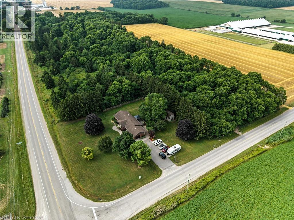 404996 Beaconsfield Road Property Photo 44