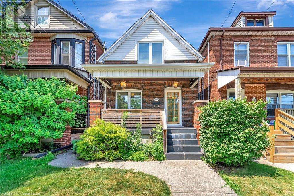 433 Hughson Street N Property Photo 1