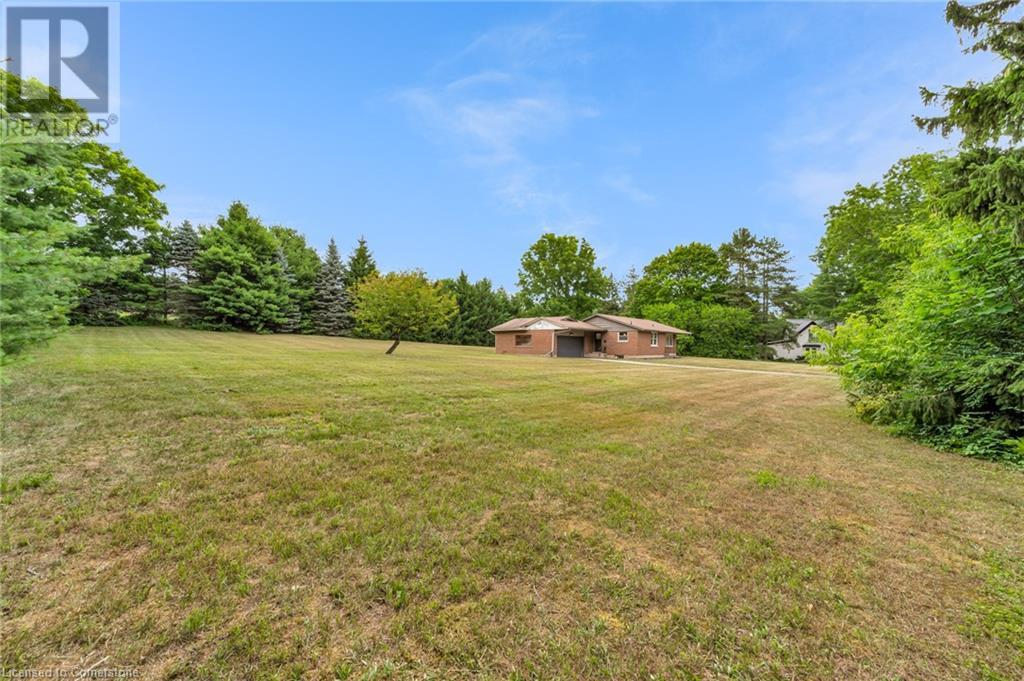 489 Memorial Drive Property Photo 8