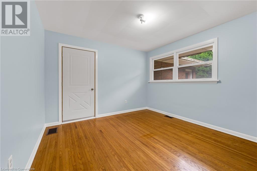 489 Memorial Drive Property Photo 18