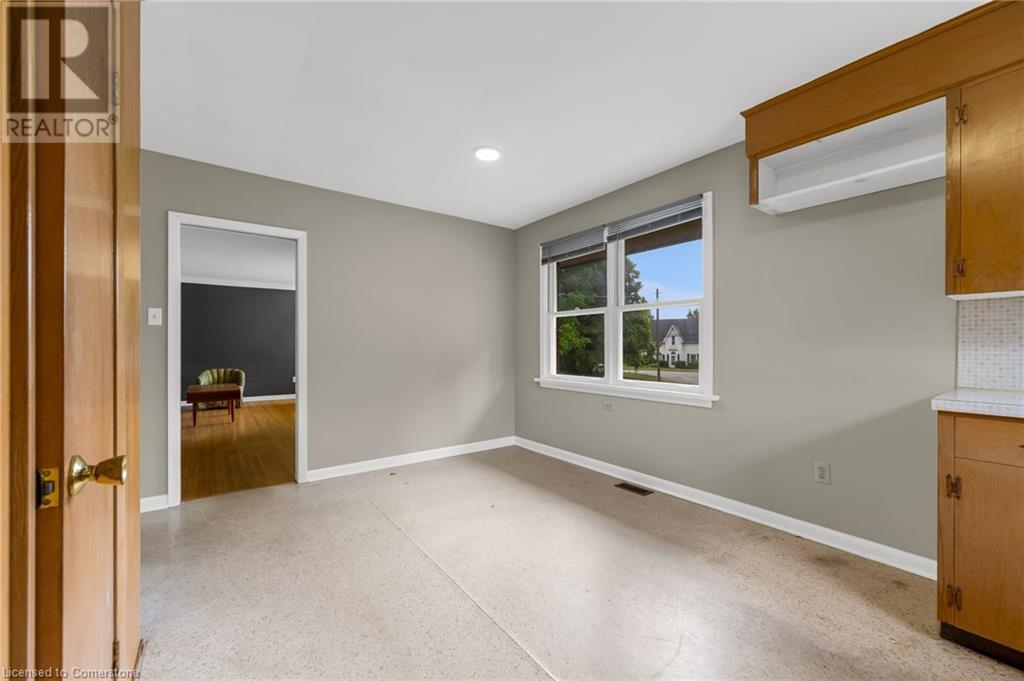 489 Memorial Drive Property Photo 25