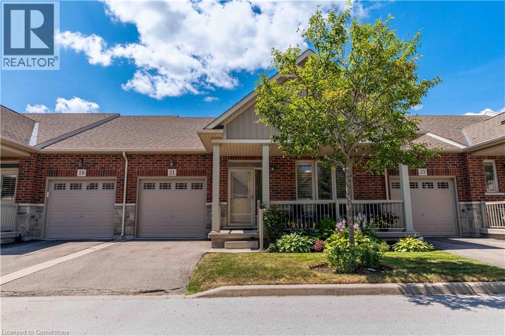 21 STICKLAND Lane