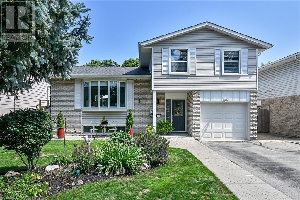 92 Osborne Crescent Property Photo 1